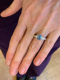 Bague Topaze 1.60 Carats Diamants Or Gris 18 Carats