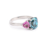 Bague Trilogie Zircon Bleu 4.95 Carats Saphirs Roses Or Gris 18 Carats