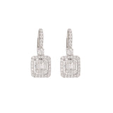 Boucles d’Oreilles Dormeuses Diamants Effet Taille Emeraude Or Gris 18 Carats