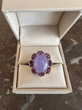 Bague Cabochon Jade Lavande Améthystes Diamants Or Jaune 18 Carats