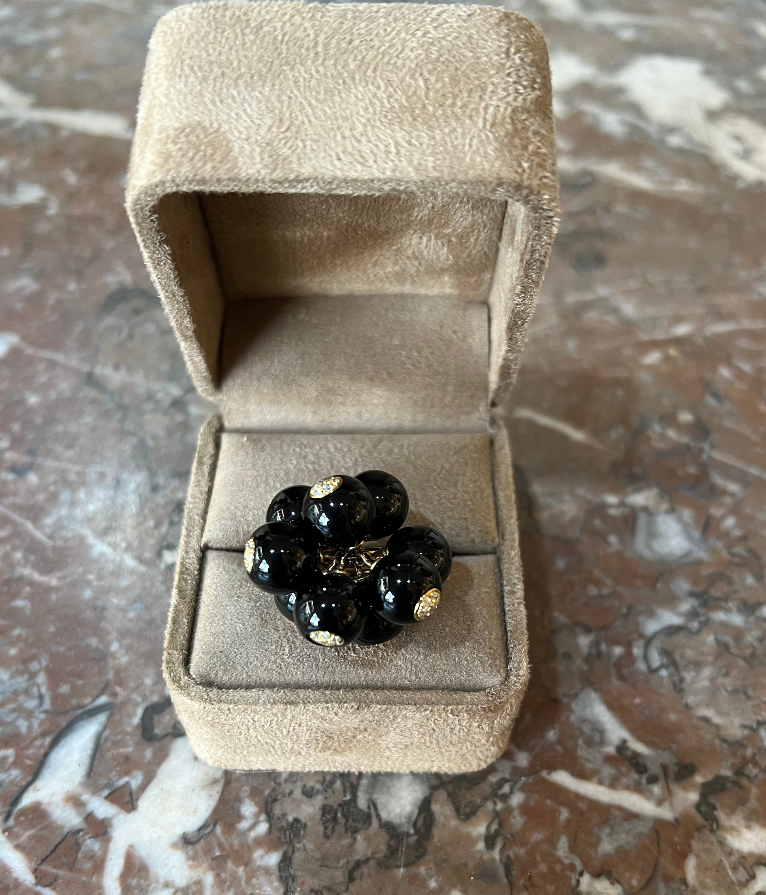 Bague Grelots Onyx Diamants Or Jaune 18 Carats