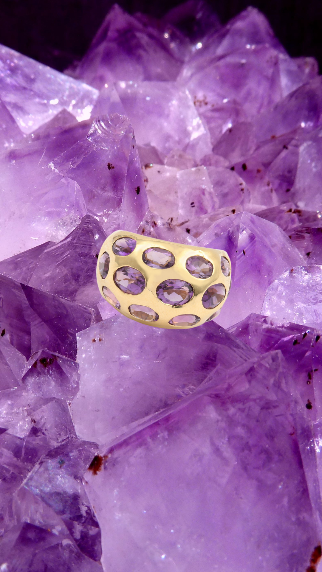 Bague Jonc Améthystes Or Jaune 18 Carats