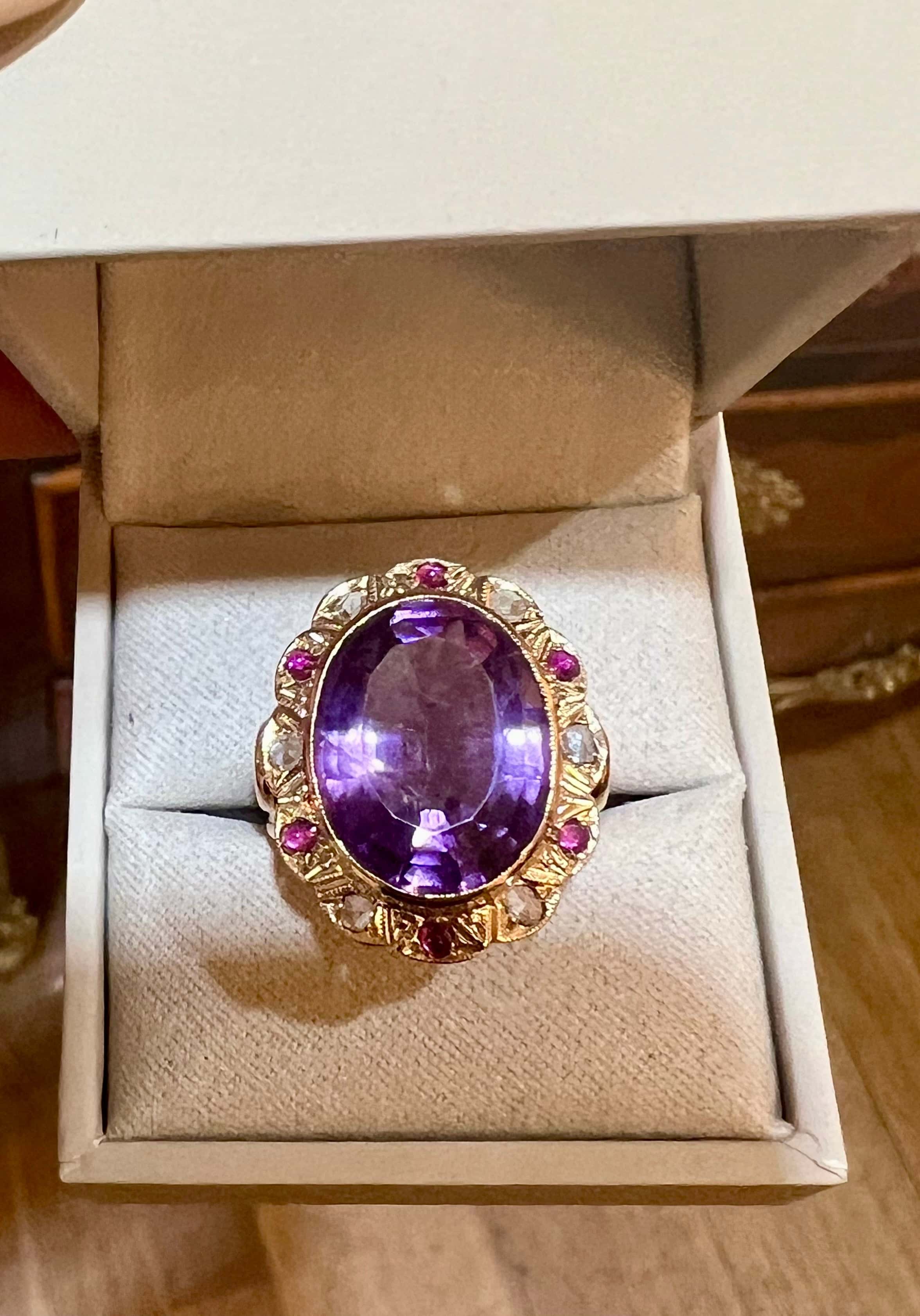 Bague Pompadour Améthyste Saphirs Roses Diamants Or Rose 14 Carats