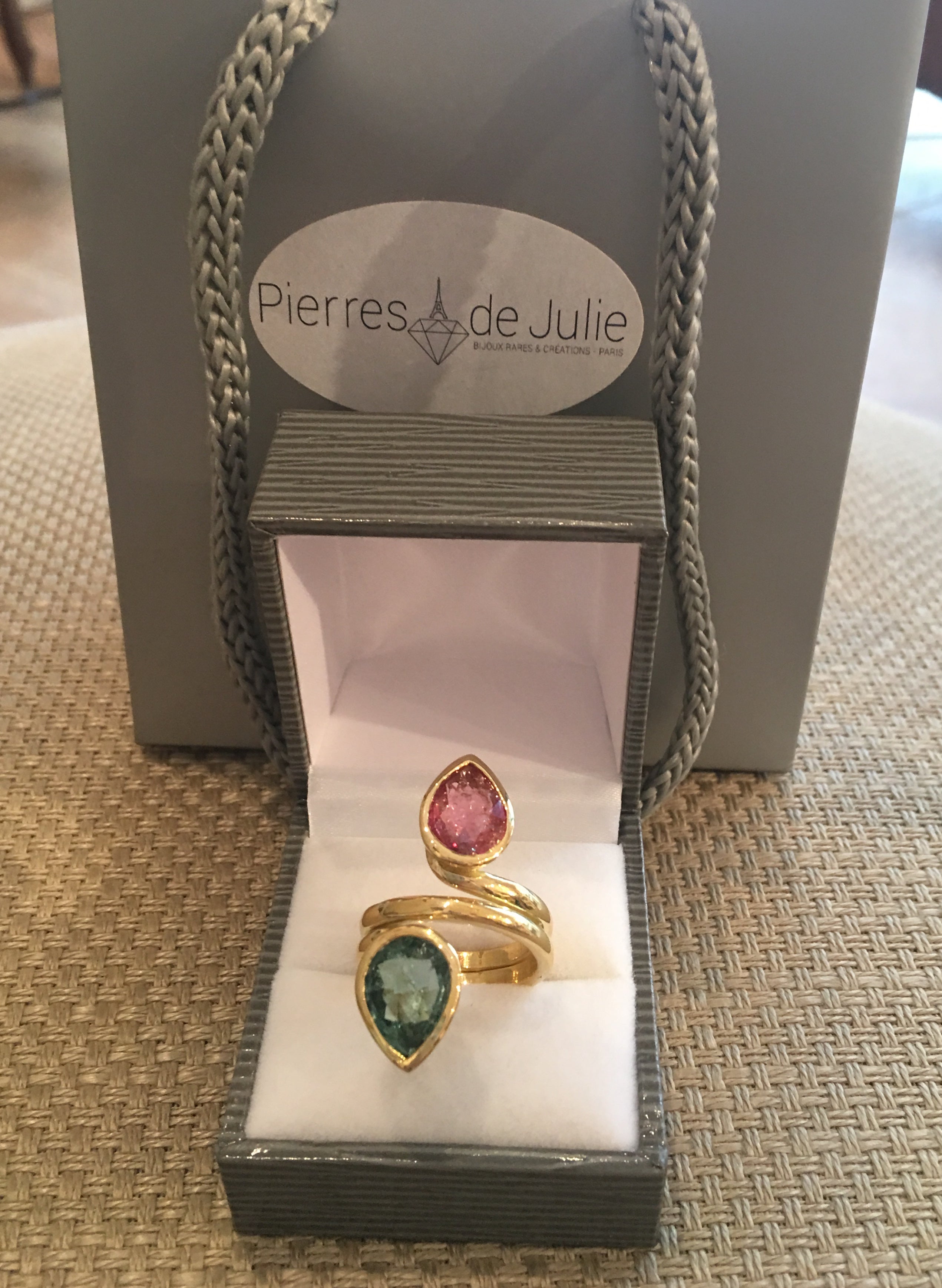 Bague Toi et Moi Tourmaline Verte et Rose Or Jaune 18 Carats