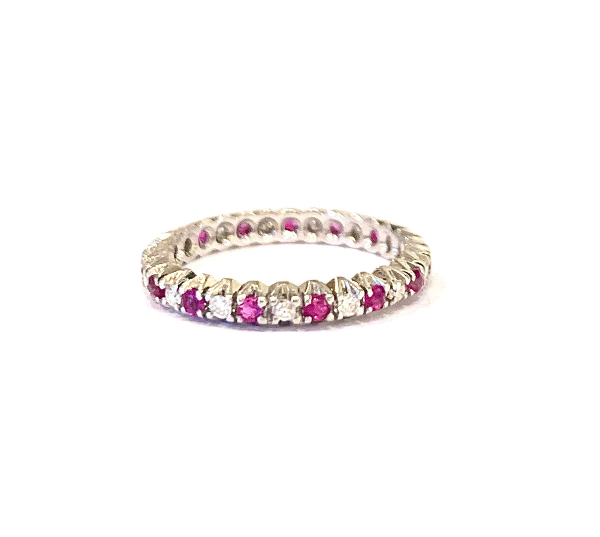 Vintage Rings Vintage Rubies Diamonds White Gold Wedding Band. Les Pierres de Julie