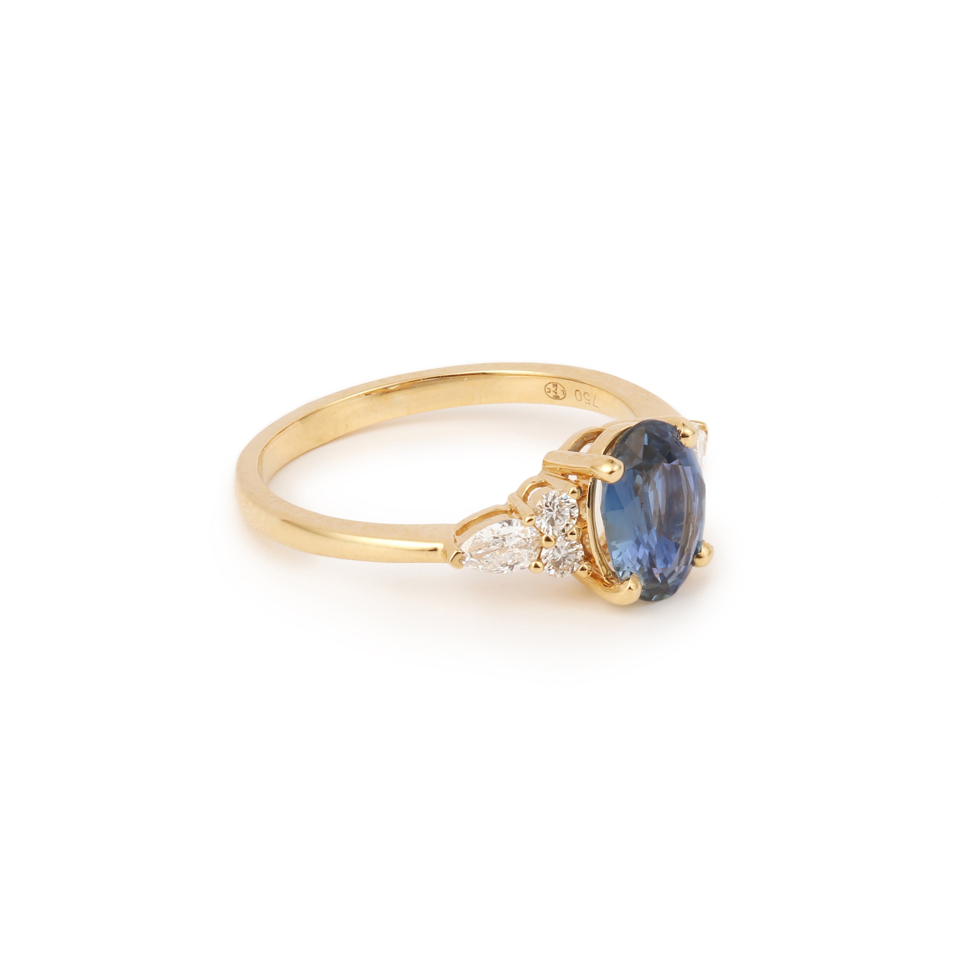 Bague Saphir 1.30 Carats Diamants Or Jaune 18 Carats