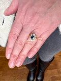 1.20 Carats Sapphire Diamonds 18 Carats Yellow Gold Pompadour Ring