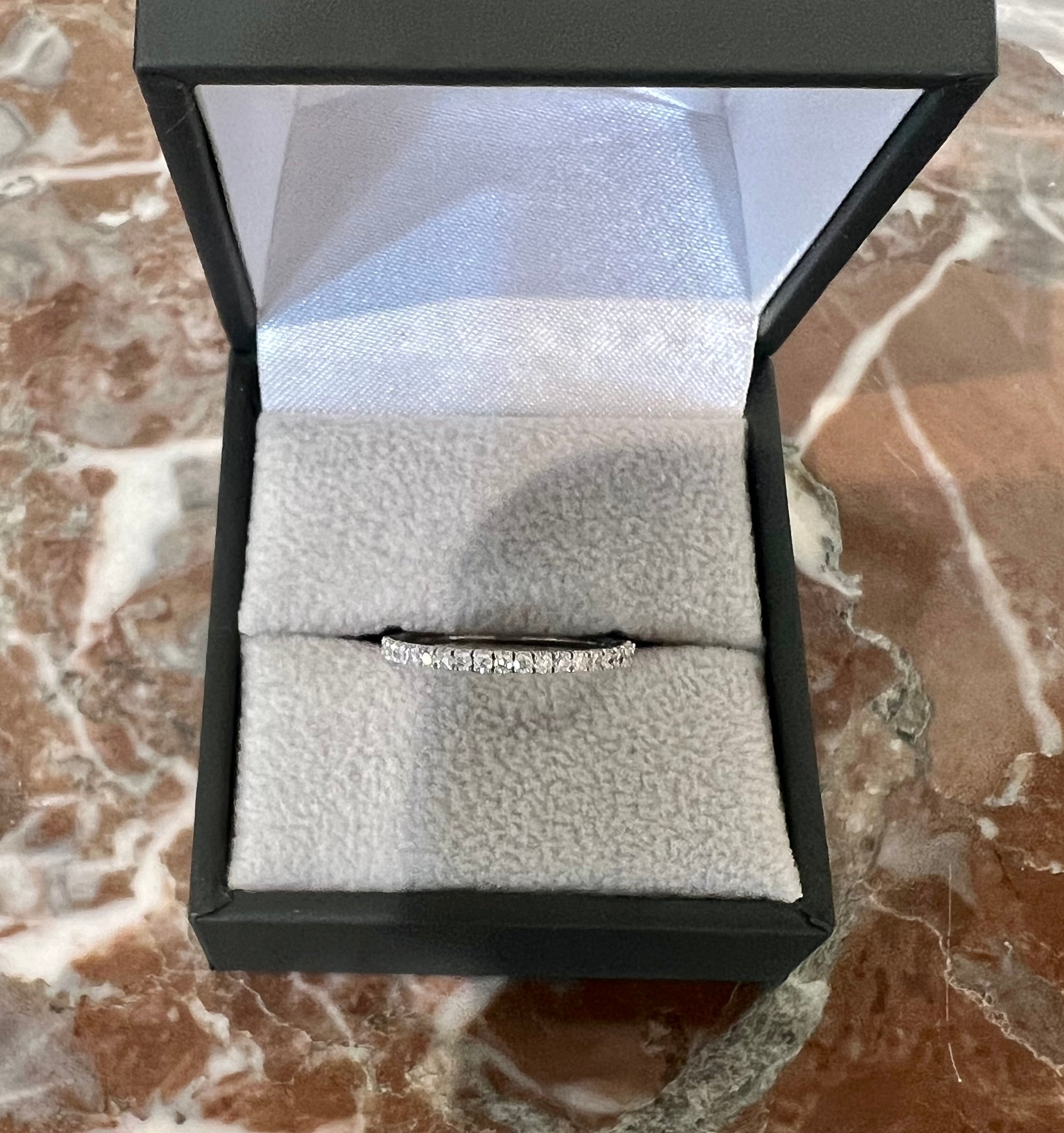 Alliance Demi Tour Diamants 0,23 carats Or Gris 18 Carats