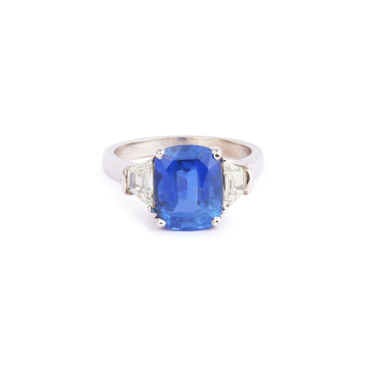Bague Saphir Ceylan Coussin Non Chauffé 4.15 Carats Diamants Or Gris 18 Carats (Certificat)