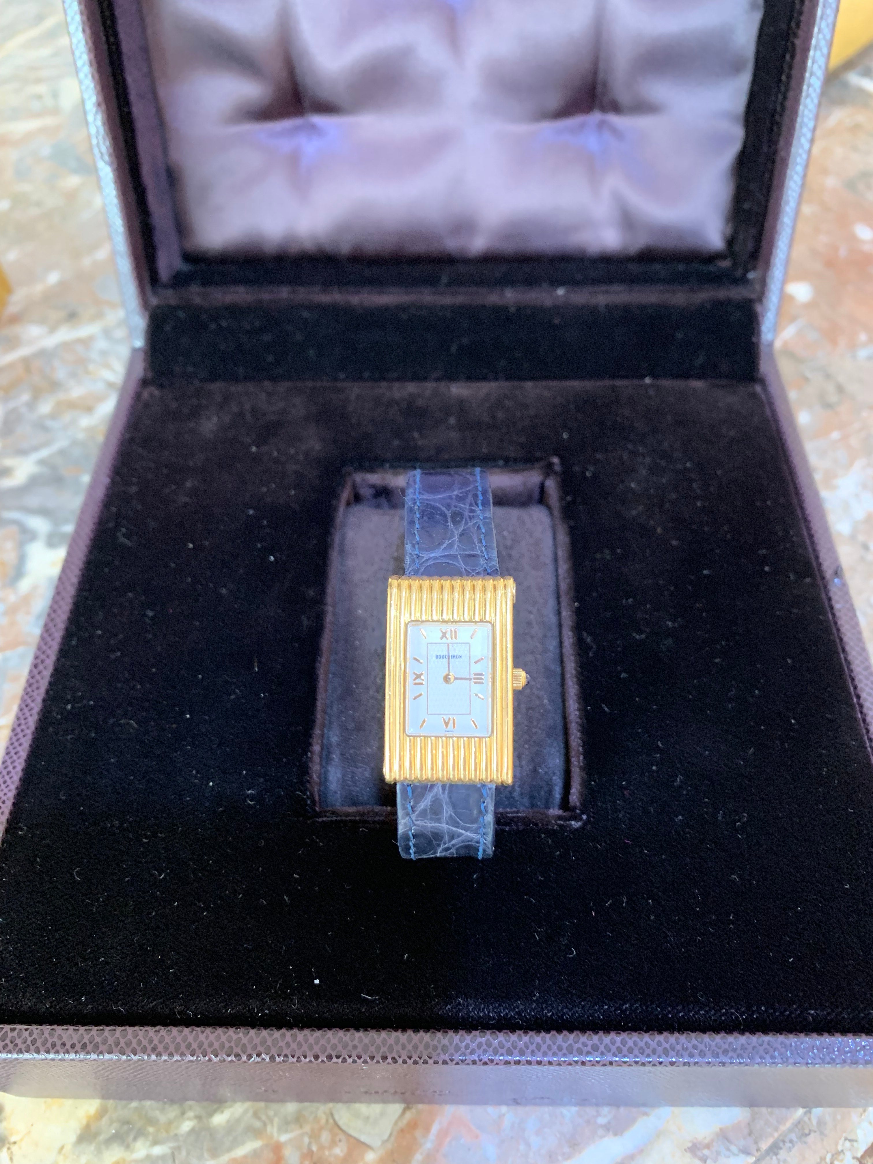 Boucheron Reflet Small 18 Carats Yellow Gold Watch
