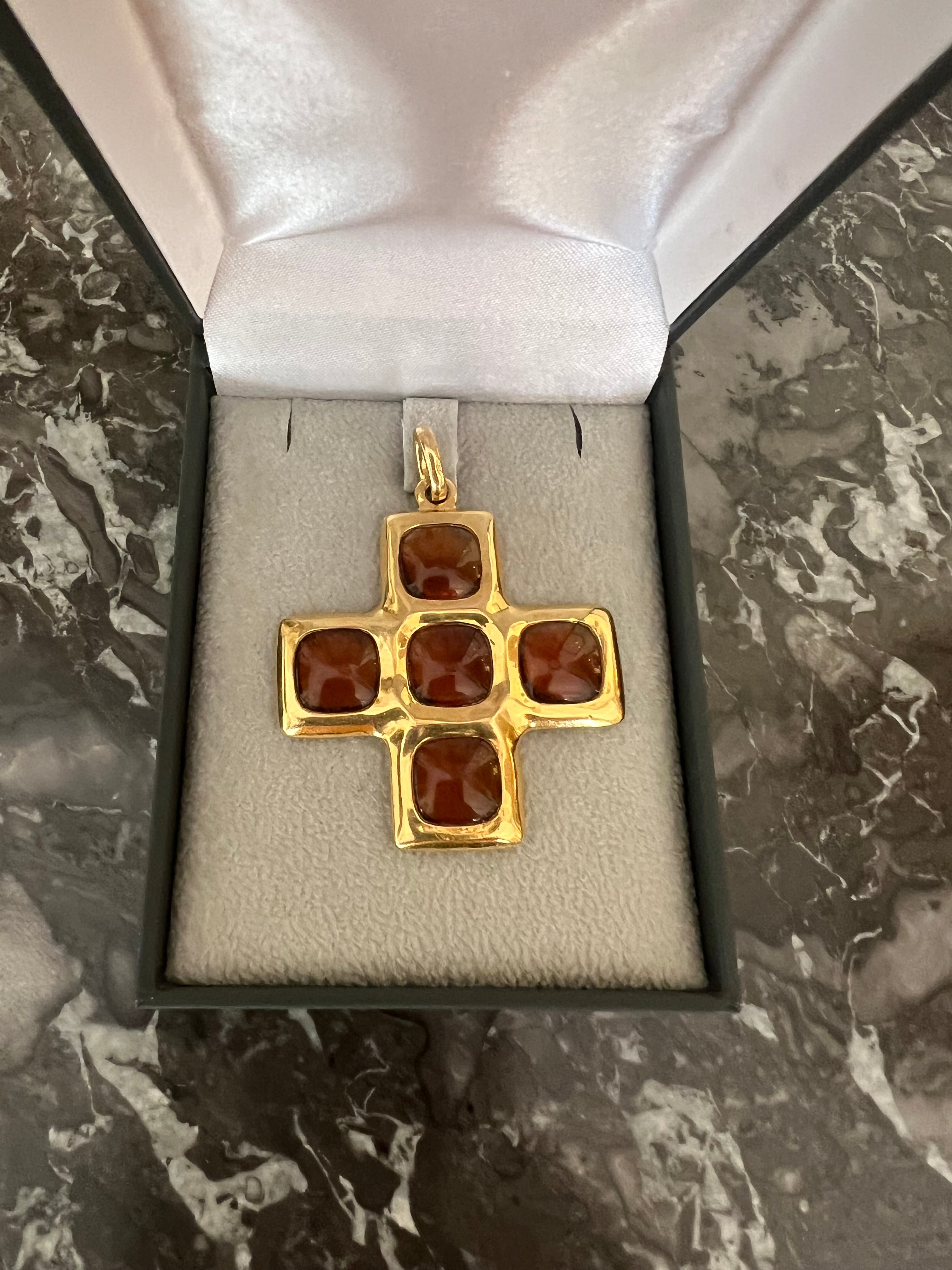 Vintage Pomellato Citrine 18 Carat Yellow Gold Cross Pendant