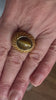 Bague Vintage Godronnée Chrysobéryl Œil de Chat Or Jaune 18 Carats