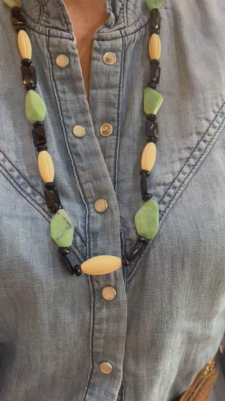 Necklace Chrysoprase, Ivory, Onyx