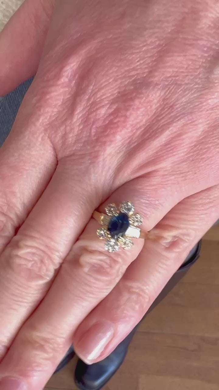 1.20 Carats Sapphire Diamonds 18 Carats Yellow Gold Pompadour Ring