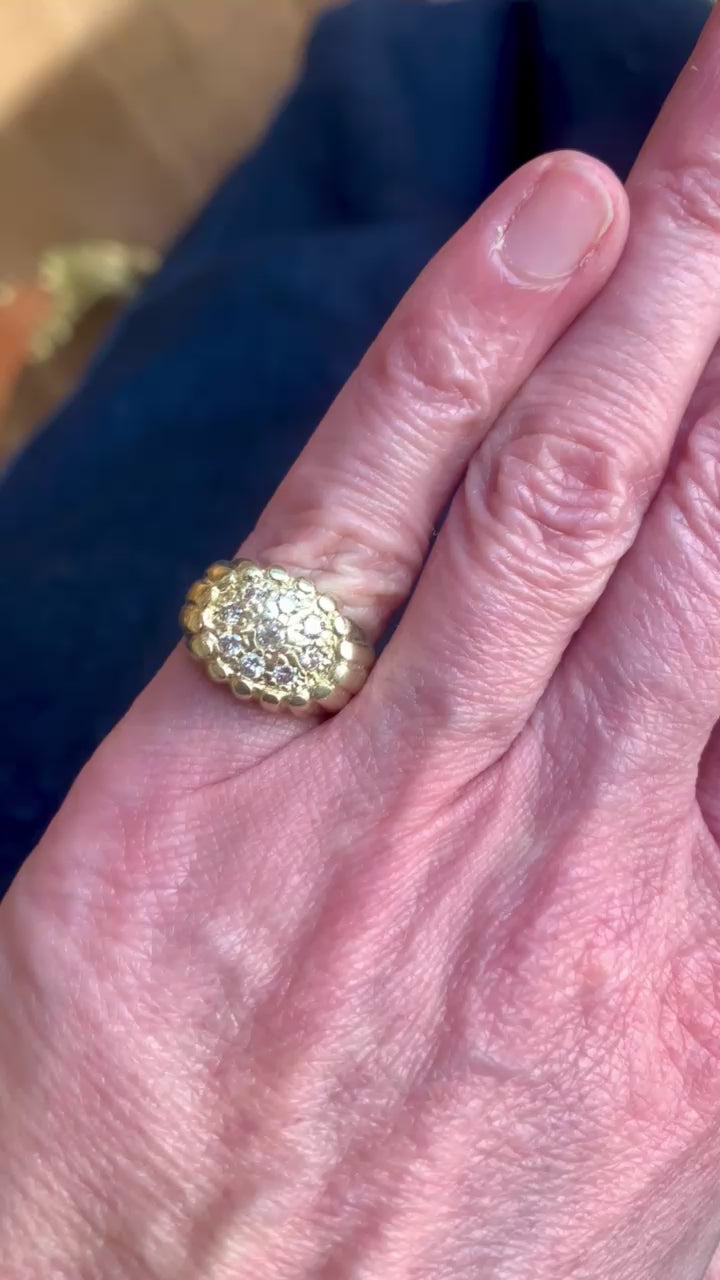 Diamonds 14 Carat Yellow Gold Signet Ring