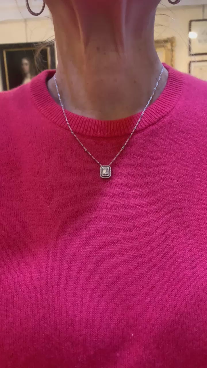 Collier Diamants Effet Taille Emeraude Or Gris 18 Carats