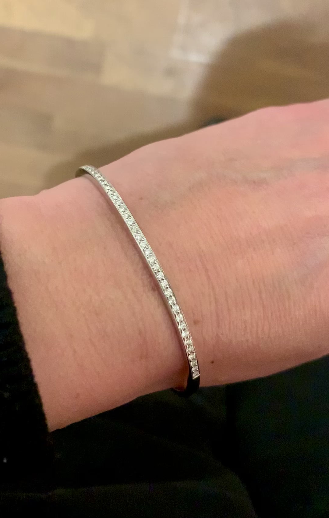 Bracelet Jonc Pavé Diamants Or Gris 18 Carats
