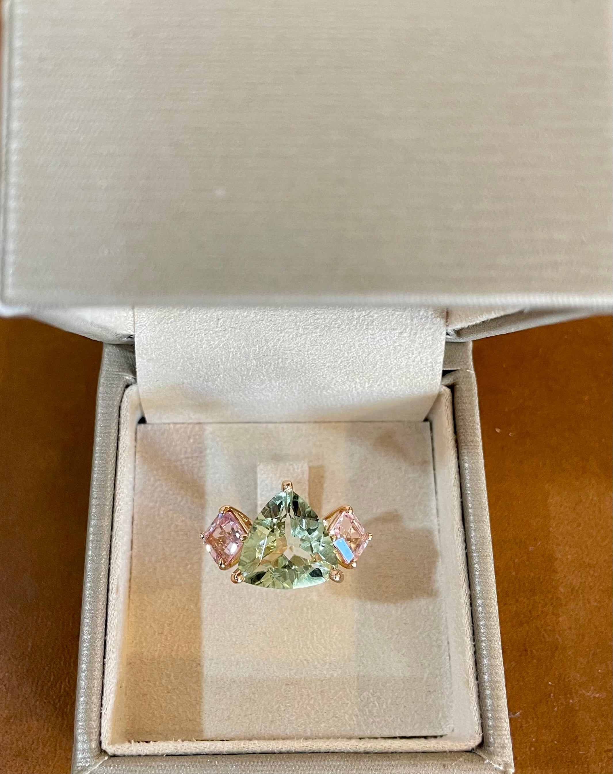 5 Carats Trillion Green Beryl Morganites 18 Carats Rose Gold Trilogy Cocktail Ring