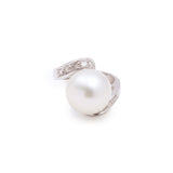 13mm Cultured Pearl Diamonds 18 Carats White Gold Cocktail Ring