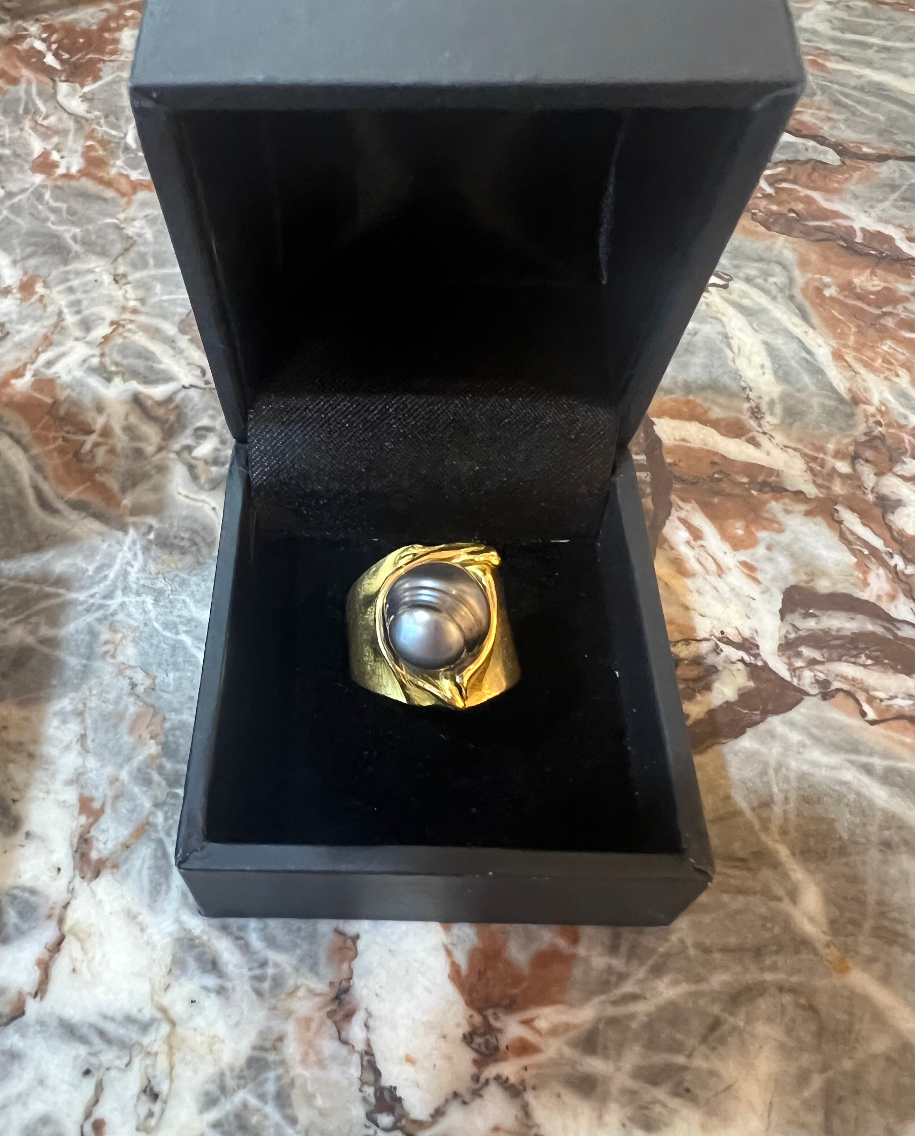 Bague Fernand Demaret Perle Tahiti Or Jaune 18 Carats