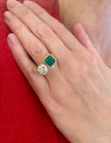 Certified 1.45 Carats Colombian Emerald & 2 Carats Diamond 18 Carats Yellow Gold Ring