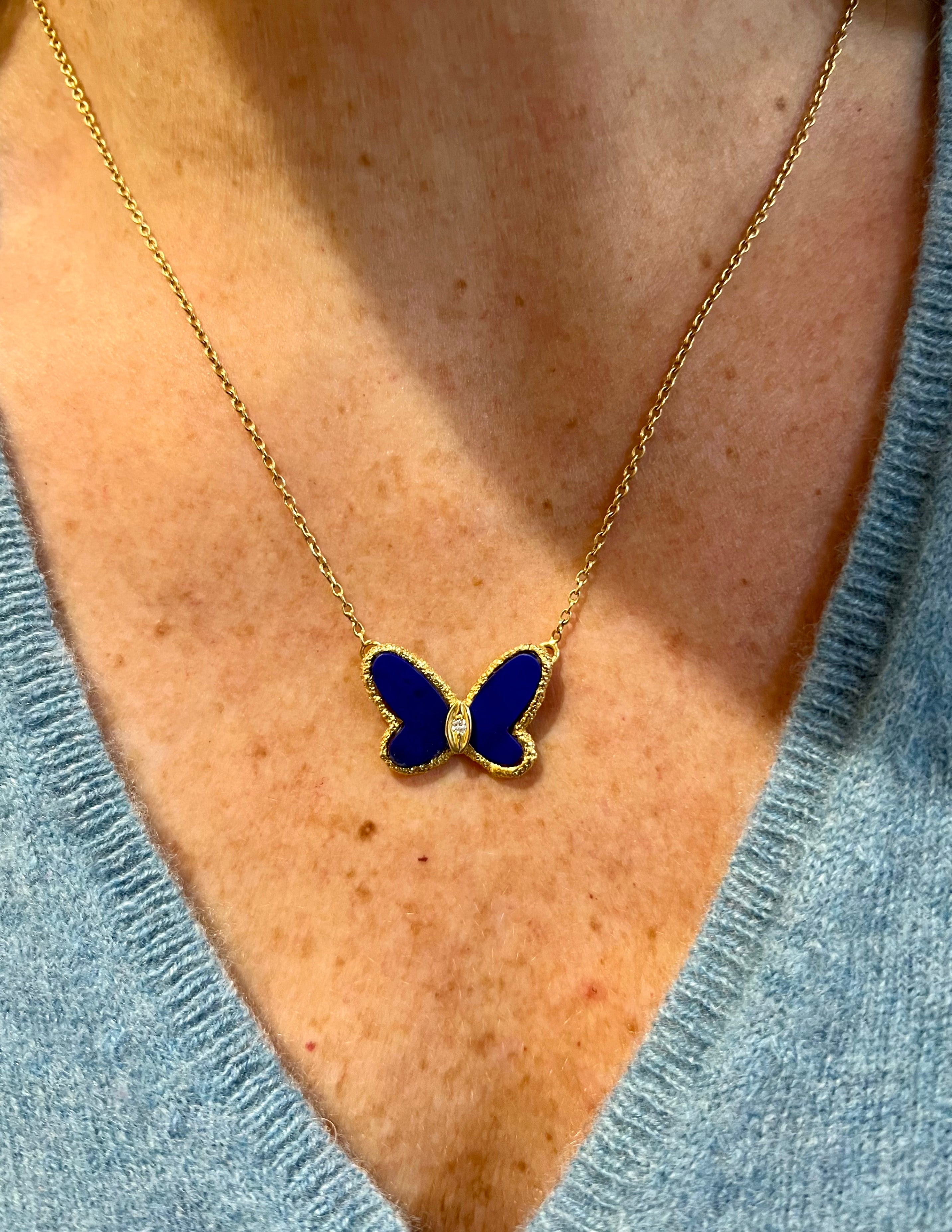 Van Cleef & Arpels Vintage Lapis-Lazuli Diamond 18 Carat Yellow Gold Butterfly Necklace 