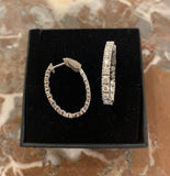 1.06 Carats Diamonds 18 Carat White Gold Hoop Earrings