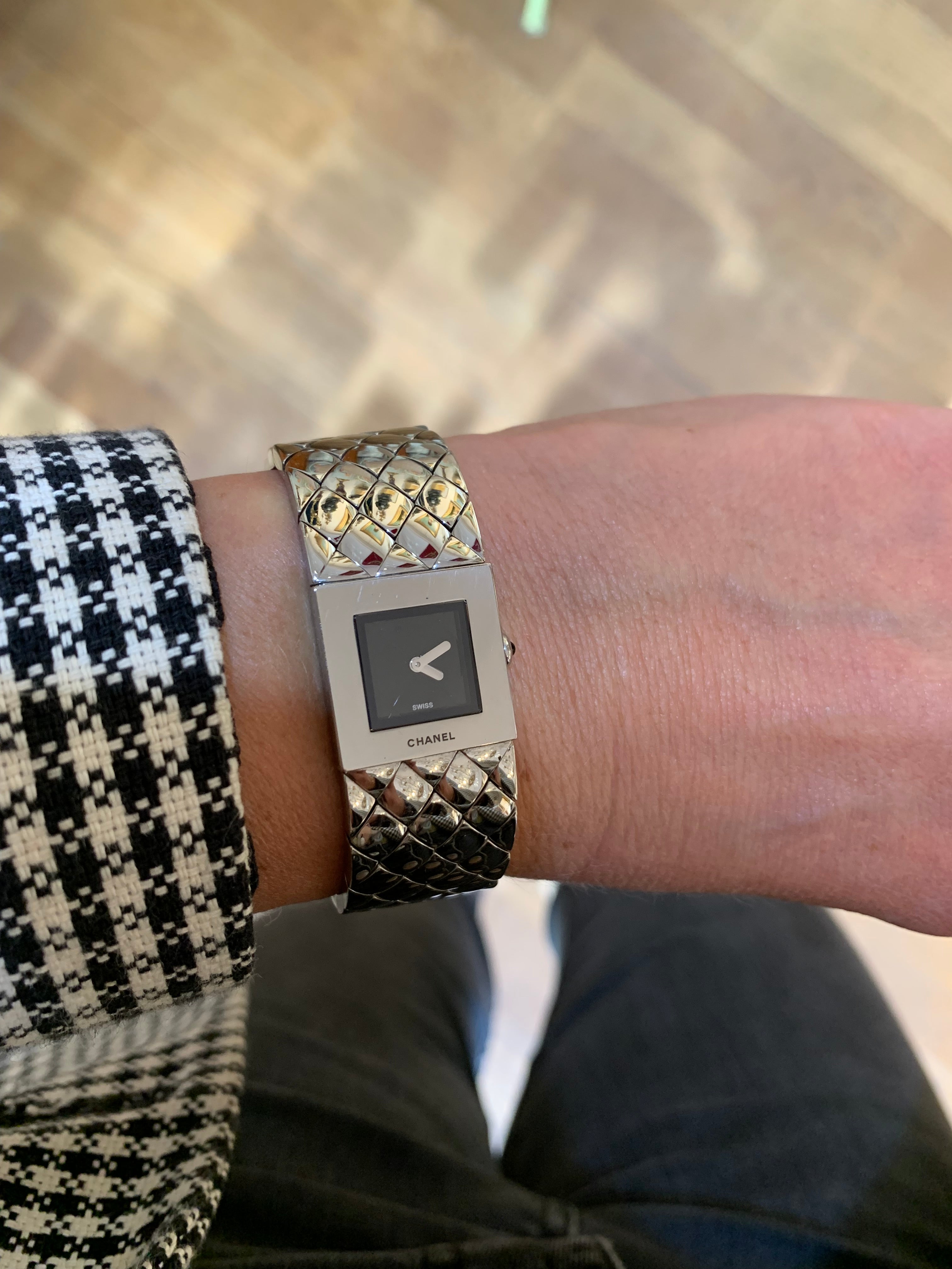 Montre chanel matelassée cheap acier