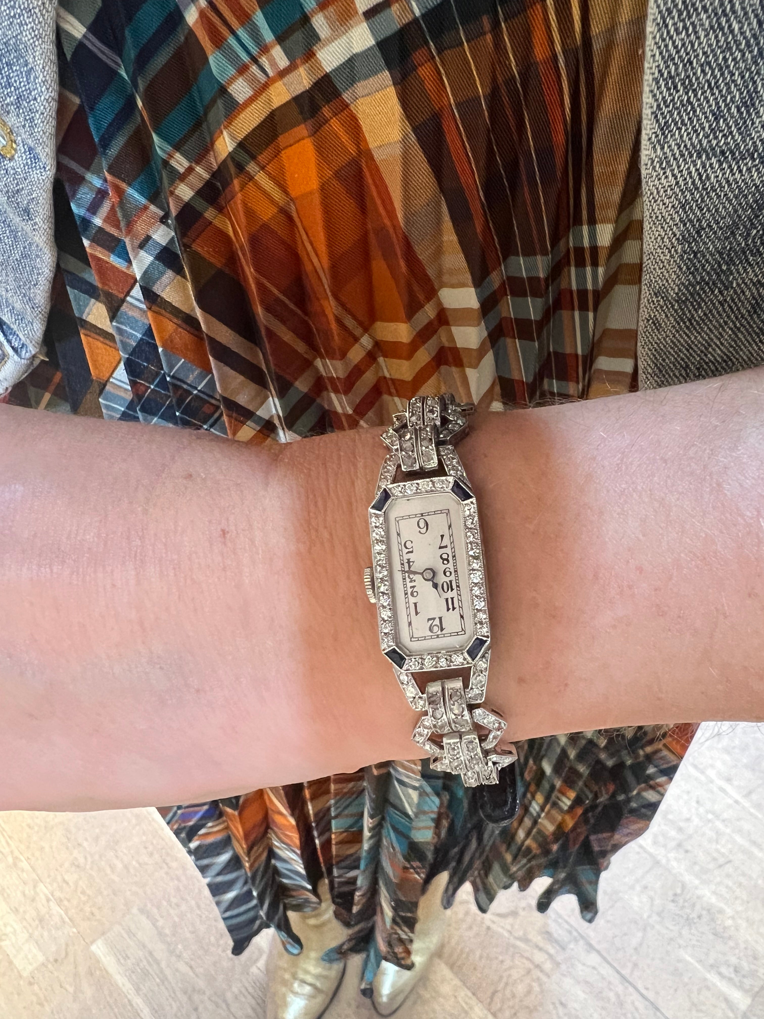 Vintage watches Platinum and Diamonds Art Deco Watch Movement signed Zenith. Les Pierres de Julie