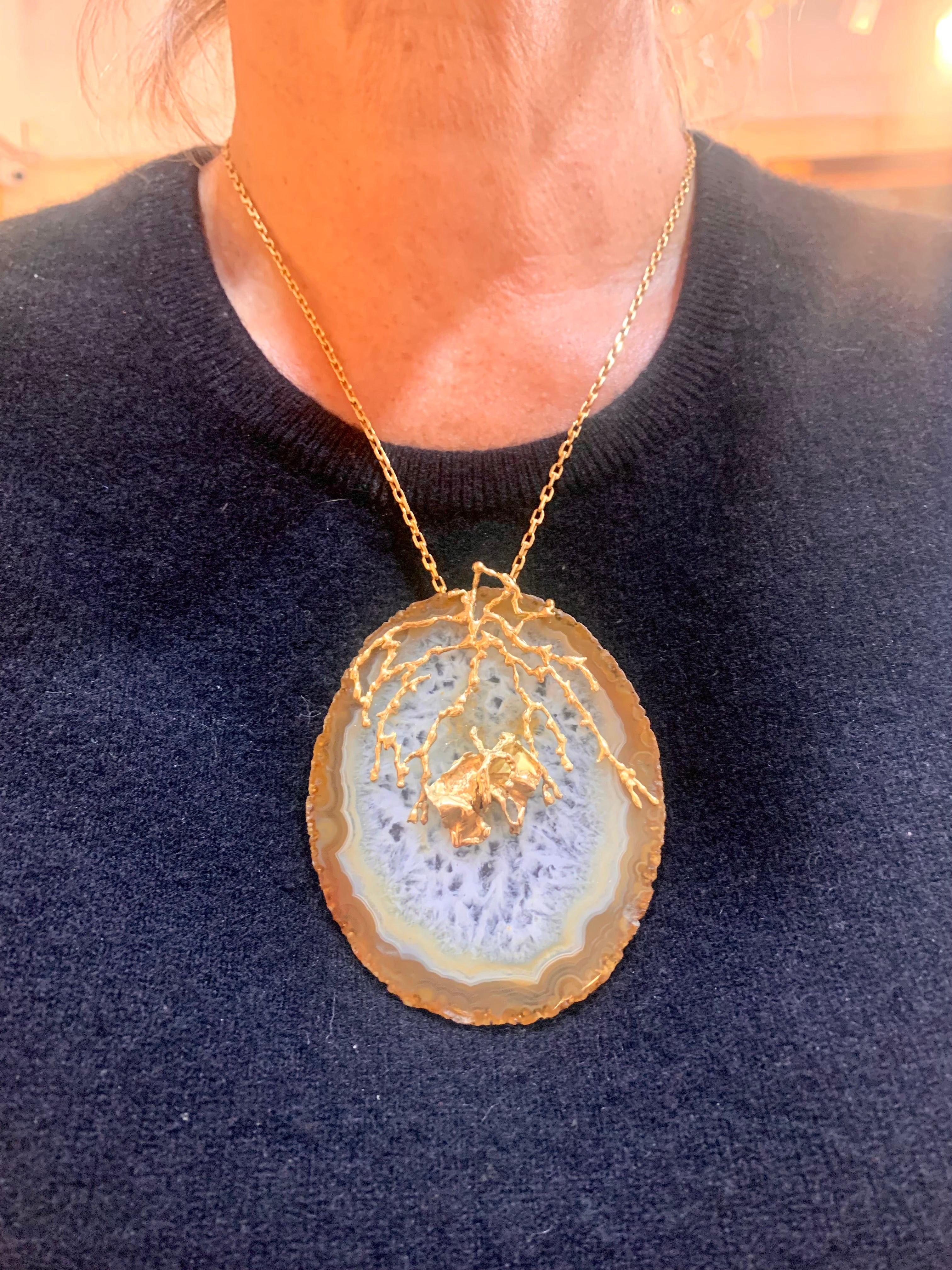 Vintage Agate 18K Yellow Gold Pendant