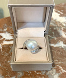 Bague Perle De Culture 13mm Diamants Or Gris 18 Carats
