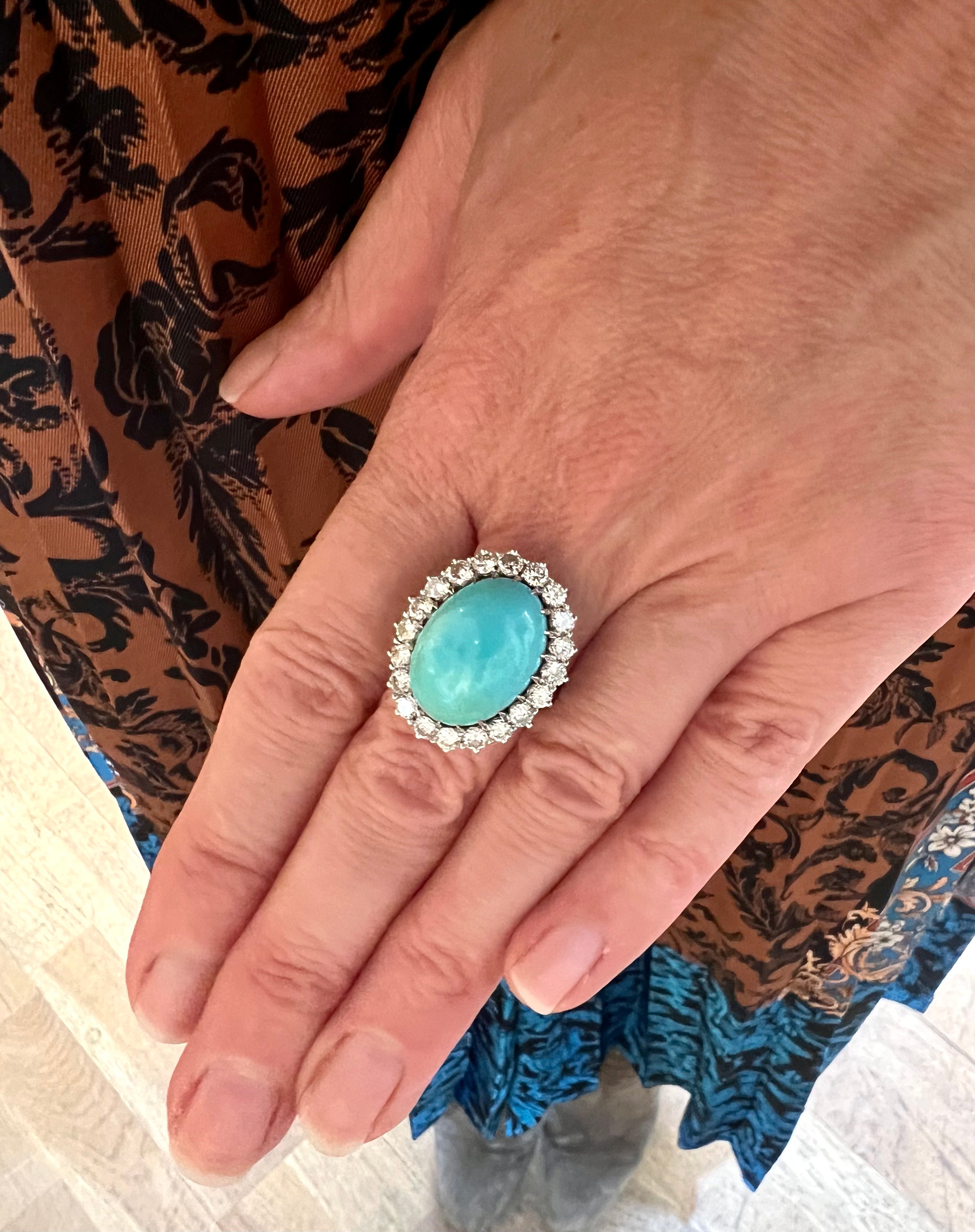 Bague Retro Pompadour Cabochon Turquoise Diamants Platine Or Gris 18 Carats