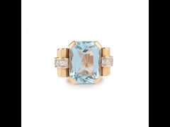 Retro Tank 12 Carats Aqua Marine Diamonds 18 Carats Rose Gold Ring